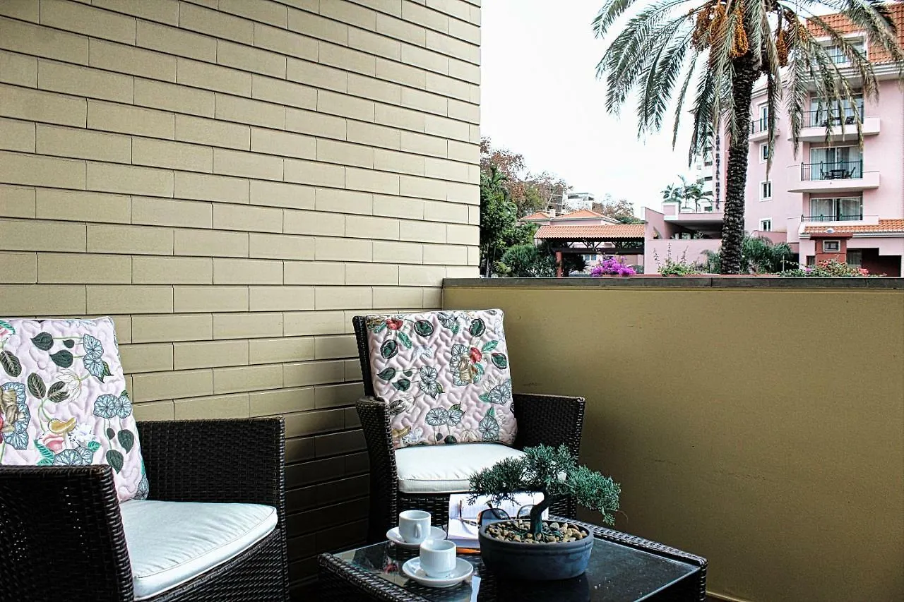 Formosa Infinity Pool Apartment Funchal