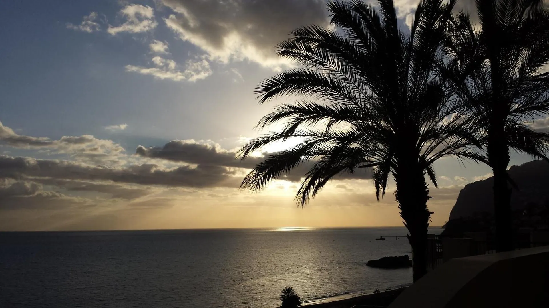 Formosa Infinity Pool Apartment Funchal